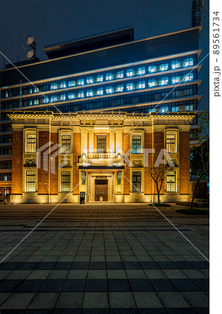 宮崎　宮崎県庁　5号館と防災庁舎　国有形文化財　ライトアップ　夜散歩　 89561734