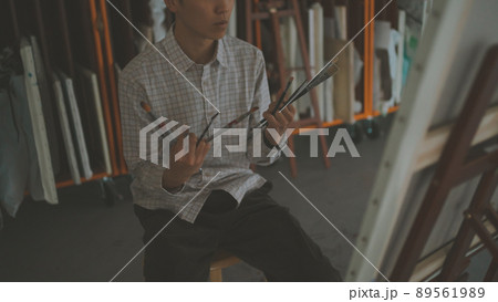 美大予備校 89561989
