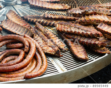 Charcoal grilled Spanish meat products Charcoal grilled Spanish meat products 89565449