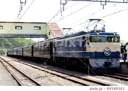 終点横川に到着したELぐんまよこかわ号 89566361