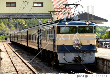 終点横川に到着したELぐんまよこかわ号 89566364