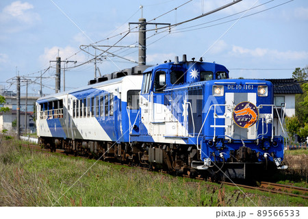 山陰線を走るDE101161奥出雲おろち号 山陰線を走るDE101161奥出雲おろち号 89566533