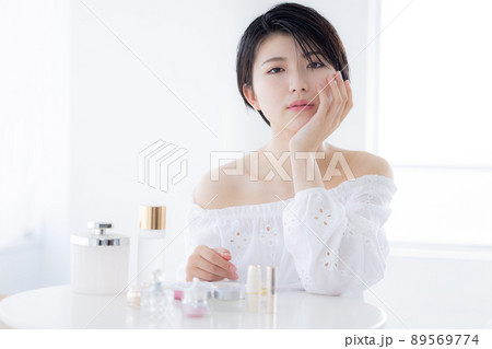 若い女性 ビューティーイメージ 若い女性 ビューティーイメージ 89569774