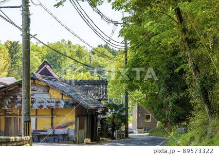 田舎の風景 妙見口駅から妙見山までのハイキングコース 花折街道 田舎の風景 妙見口駅から妙見山までのハイキングコース 花折街道 89573322