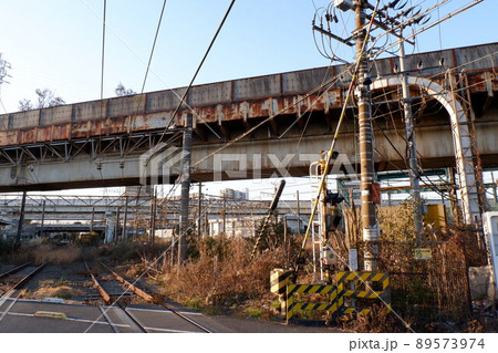 浜川崎駅構内の高架 89573974