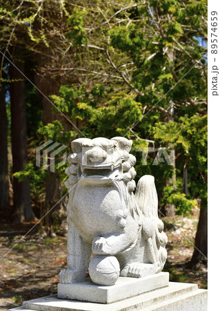 春の北海道木古内町で古泉神社の風景を撮影 春の北海道木古内町で古泉神社の風景を撮影 89574659