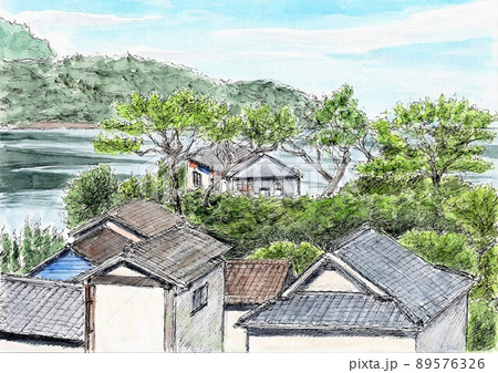 日本海に面した小さな町 89576326