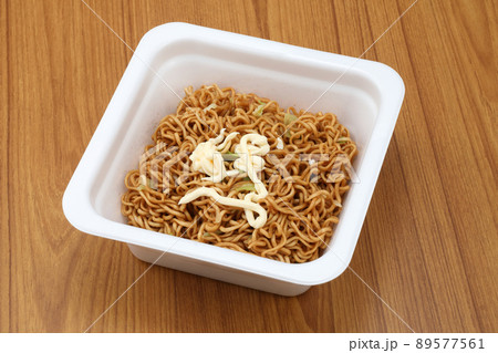 カップ焼きそば 89577561