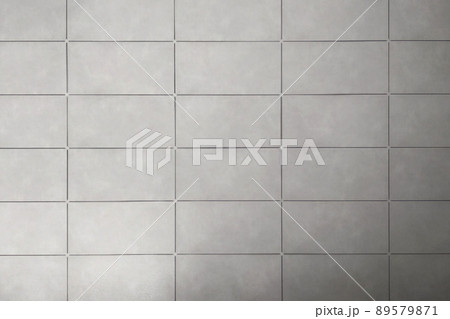 Wall ceramic tiles installation on mortar glue. 89579871