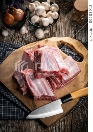 Raw pork ribs. Raw pork ribs. 89585912