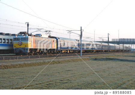 北陸本線 加賀笠間-美川 JR東日本 EF81-92(田端)+24系(青森) 甲子園臨 北陸本線 加賀笠間-美川 JR東日本 EF81-92(田端)+24系(青森) 甲子園臨 89588085