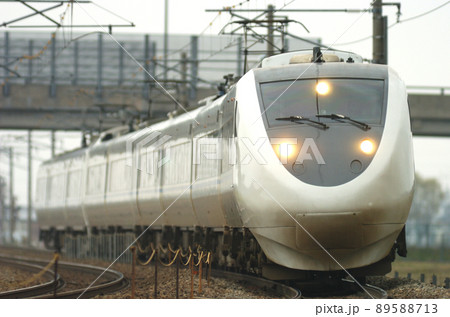 北陸本線　加賀笠間－美川　JR西日本　681系　T01+T18編成（金沢）　サンダーバード 89588713