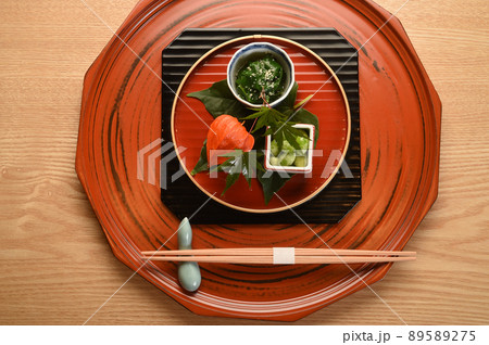 前菜　お浸し　煮凝り 89589275