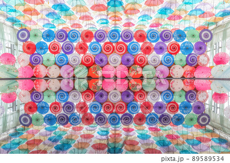 福島県猪苗代町　猪苗代ハーブ園のアンブレラスカイ 89589534