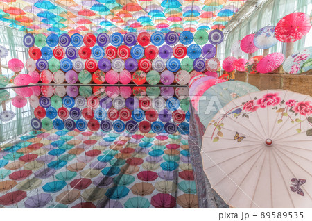 福島県猪苗代町　猪苗代ハーブ園のアンブレラスカイ 89589535