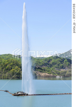月山湖　大噴水 89594498