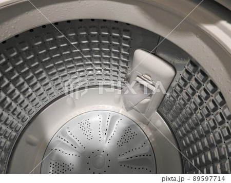 洗濯槽　洗濯機　洗濯　洗濯器機　内部 89597714