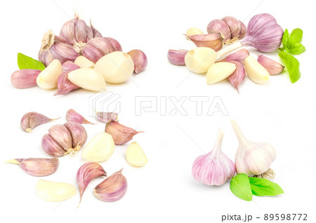 Collage of Clove garlic on a white background 89598772