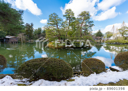 冬の兼六園 冬の兼六園 89601398