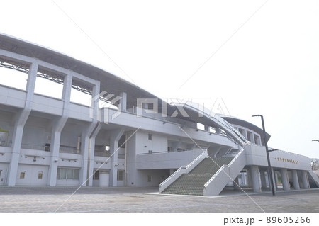 スポーツ球技場の正面入口(光明寺公園球技場 愛知県 一宮市) スポーツ球技場の正面入口(光明寺公園球技場 愛知県 一宮市) 89605266