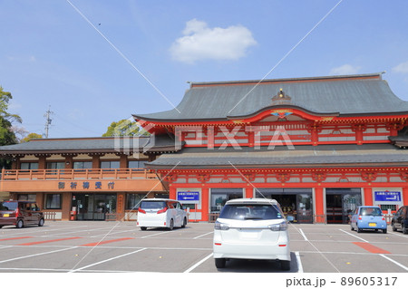 交通安全のお寺と知られる（成田山名古屋別院大聖寺、犬山城　愛知県 犬山市） 89605317