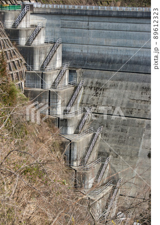 金沢市 辰巳ダム 金沢市 辰巳ダム 89612323