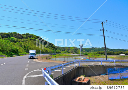安房グリーンラインの風景とキャンピングカー 千葉県 房総半島 安房グリーンラインの風景とキャンピングカー 千葉県 房総半島 89612785