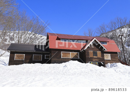 休業中の猿倉荘 89618533