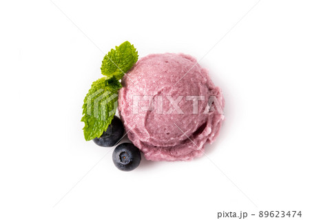 Blueberry ice cream scoop 89623474