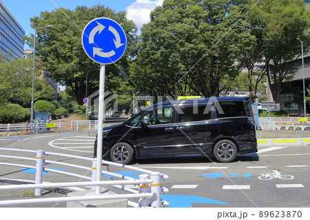 ラウンドアバウト（環状交差点　愛知県 名古屋市） 89623870