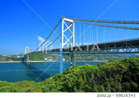 快晴下の関門橋(関門海峡) 快晴下の関門橋(関門海峡) 89626343
