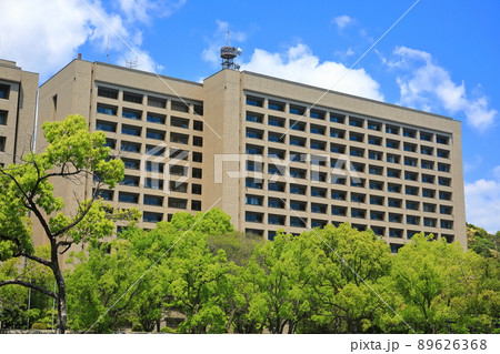 【山口県晴天下の山口県庁舎 89626368