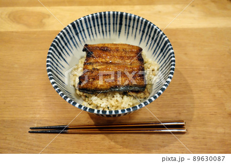 夏に食べたいうな丼 夏に食べたいうな丼 89630087