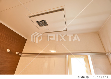 浴室乾燥機付き換気扇 風呂 浴室乾燥機付き換気扇 風呂 89635374