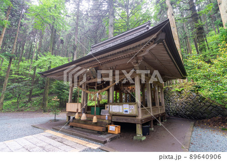 《熊本県》雨の上色見熊野座神社　 熊本県阿蘇郡高森町 89640906