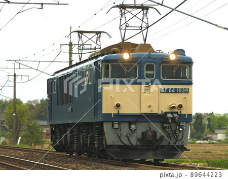 信越本線　茨目ー安田　JR貨物　EF64-1039（高崎） 89644223