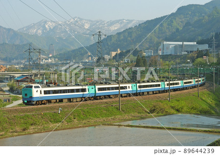 上越線　越後湯沢ー石打　JR東日本　485系　R2編成（新潟）　はくたか 89644239
