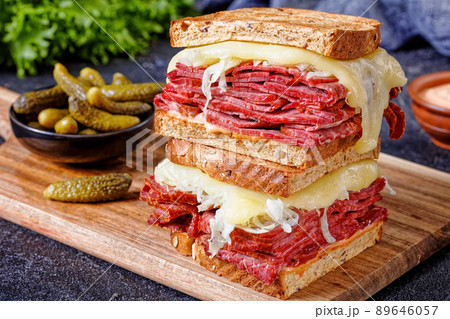 reuben sandwich with corned beef, top view 89646057
