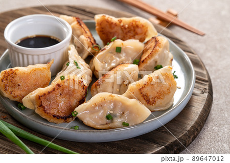 だんご 餃子 団子 89647012