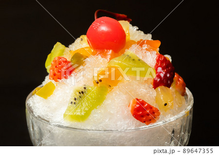 かき氷 asian  type of epidemic shaved ice かき氷 asian  type of epidemic shaved ice 89647355