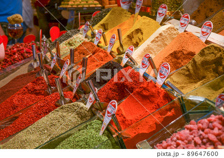 Spice Market in Instambul, Turkey Spice Market in Instambul, Turkey 89647600