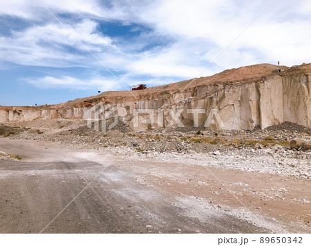 【ペルー】採石場 シラールートの景色（アレキパ） 89650342
