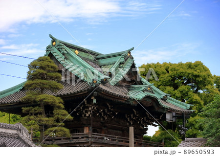柴又帝釈天 二天門の屋根 柴又帝釈天 二天門の屋根 89650593