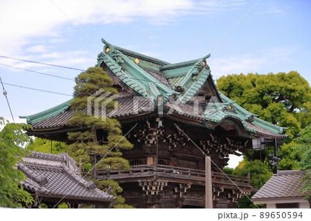 柴又帝釈天 二天門の屋根 柴又帝釈天 二天門の屋根 89650594