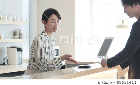 キャッシュレス カード決済 会計 キャッシュレス カード決済 会計 89651411