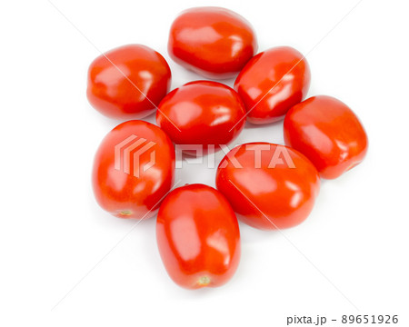 tomatoes isolated on white 89651926