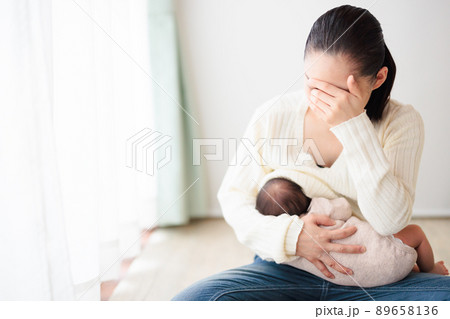 産後のネガティブ ディーマー 産後うつ 睡眠不足 体調不良 育児ノイローゼ コピースペース 産後のネガティブ ディーマー 産後うつ 睡眠不足 体調不良 育児ノイローゼ コピースペース 89658136