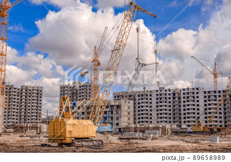 Construction of high-rise building and construction machinery 89658989