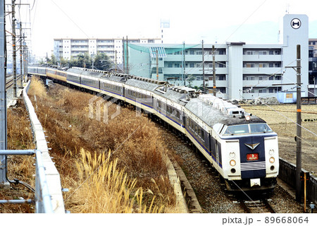 2003年 東海道線を行く583系シュプール号 2003年 東海道線を行く583系シュプール号 89668064