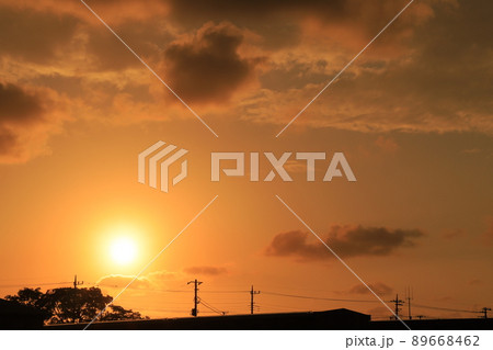 夕焼け空と夕焼け雲 夕焼け空と夕焼け雲 89668462
